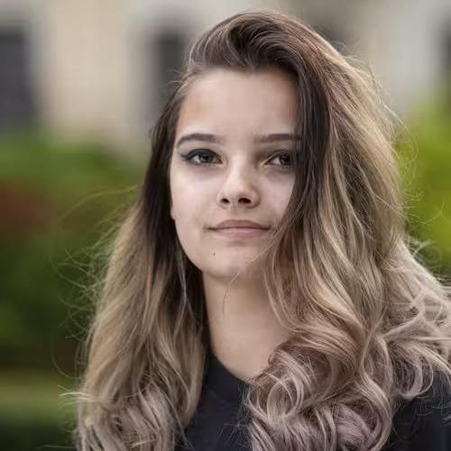 Ella Charlotte